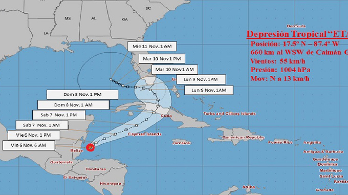 Eta se desplaza al norte nordeste sobre el golfo de Honduras