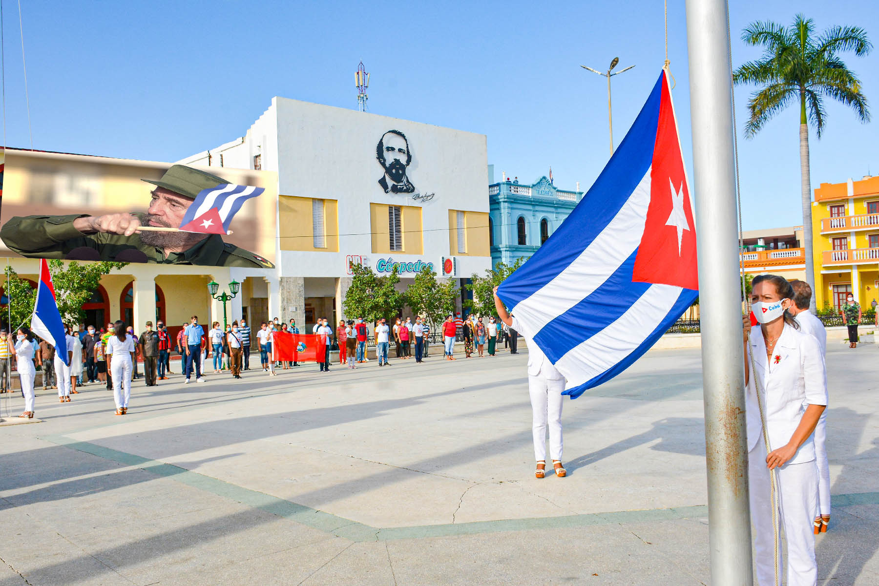 En Bayamo Ceremonia de las Banderas, un tributo a Fidel En Bayamo Ceremonia de las Banderas, un tributo a Fidel