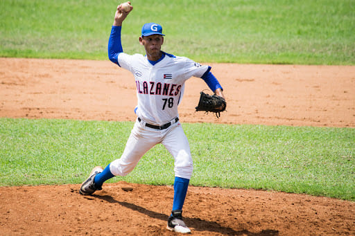 Granma noquea a campeones defensores en Serie nacional de béisbol Granma noquea a campeones defensores en Serie nacional de béisbol