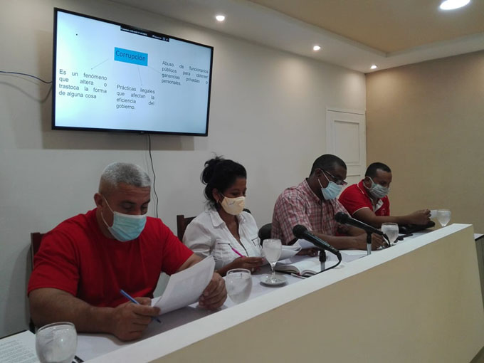 Evalúan dirigentes sindicales enfrentamiento a hechos delictivos Evalúan dirigentes sindicales enfrentamiento a hechos delictivos
