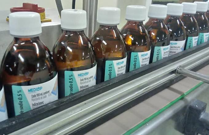 Bloqueo afecta producción de medicamentos en empresa única de su tipo en Cuba Bloqueo afecta producción de medicamentos en empresa única de su tipo en Cuba