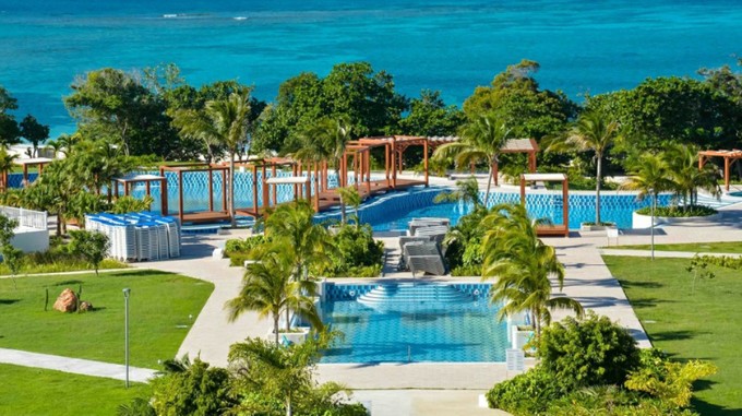 Destino turístico Holguín a las puertas de un nuevo hotel cinco estrellas en Guardalavaca Destino turístico Holguín a las puertas de un nuevo hotel cinco estrellas en Guardalavaca