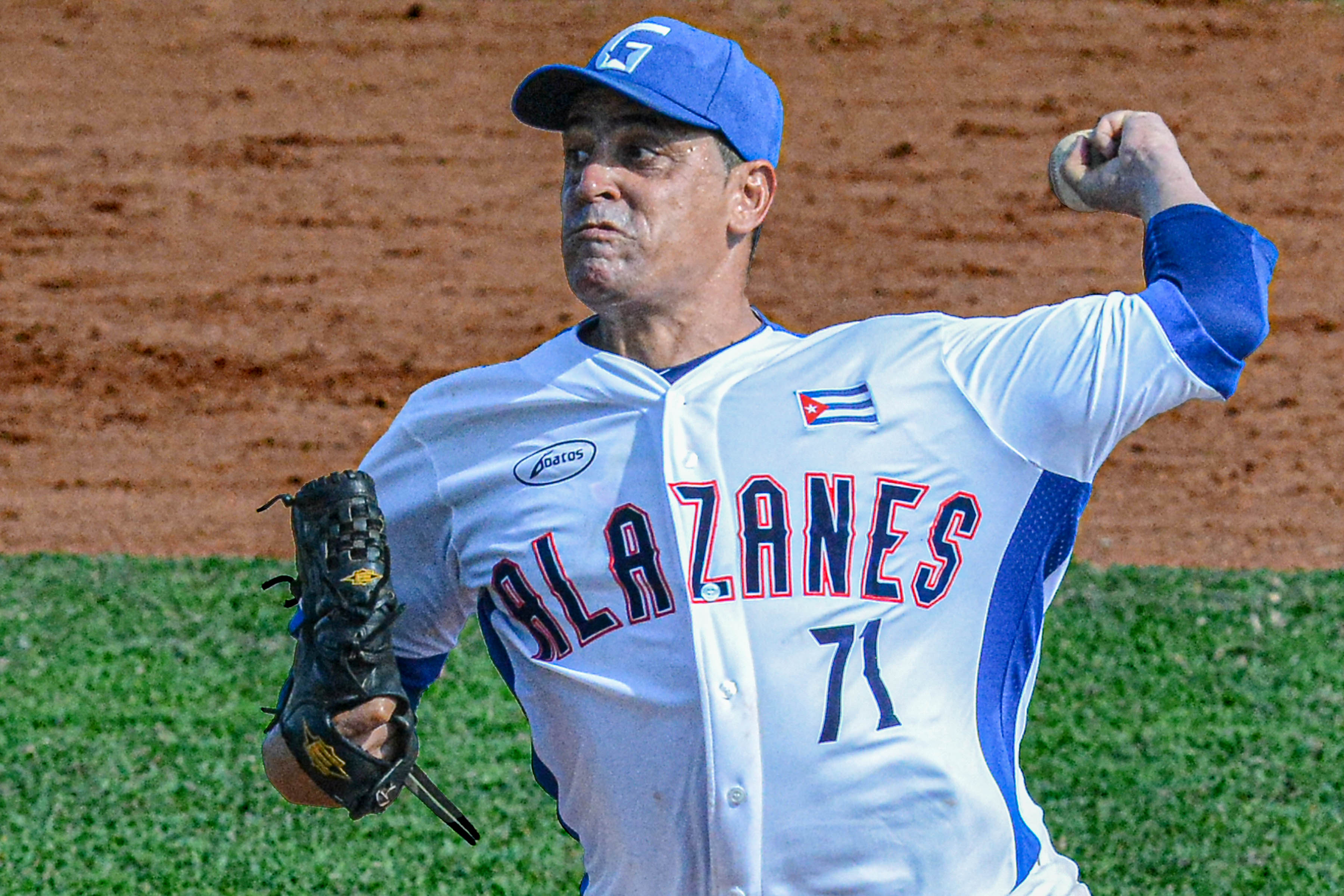 60 SNB: Leones remontan frente Alazanes y salen delante en postemporada 60 SNB: Leones remontan frente Alazanes y salen delante en postemporada