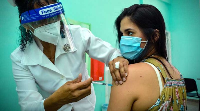 Comenzó en Holguín intervención sanitaria con candidato vacunal Abdala Comenzó en Holguín intervención sanitaria con candidato vacunal Abdala