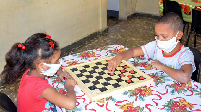 Comenzará próximo lunes aplicación de Soberana 02 a población pediátrica Comenzará próximo lunes aplicación de Soberana 02 a población pediátrica