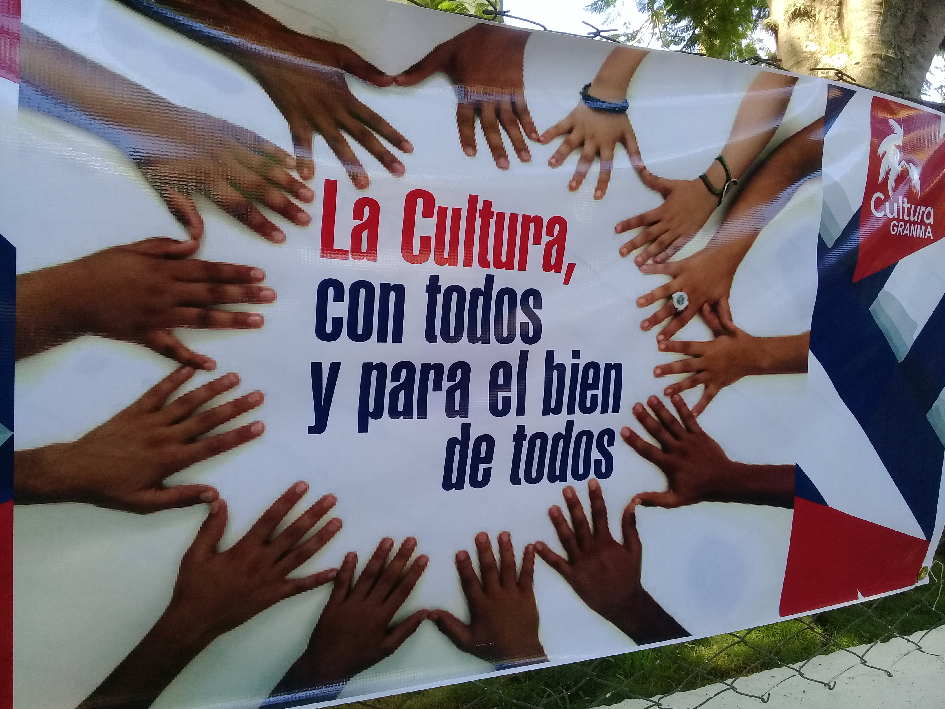 Guerrilla de teatreros confirma compromiso de la cultura con la Revolución Guerrilla de teatreros confirma compromiso de la cultura con la Revolución