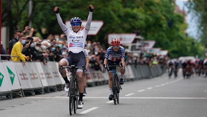 Arlenis se retira del Giro de Italia Arlenis se retira del Giro de Italia