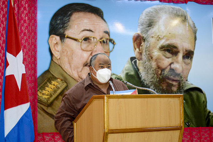 Médicos de Granma: Estamos con Cuba en esta lucha Médicos de Granma: Estamos con Cuba en esta lucha
