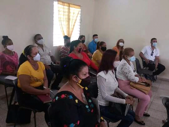 Docentes de Cauto Cristo se preparan para el retorno a la presencialidad escolar Docentes de Cauto Cristo se preparan para el retorno a la presencialidad escolar