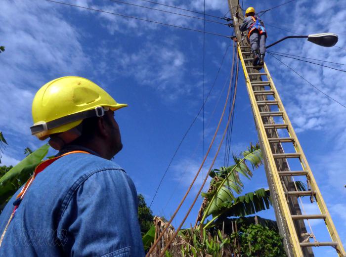 Acercamiento a las principales preocupaciones sobre las interrupciones en el suministro eléctrico Acercamiento a las principales preocupaciones sobre las interrupciones en el suministro eléctrico