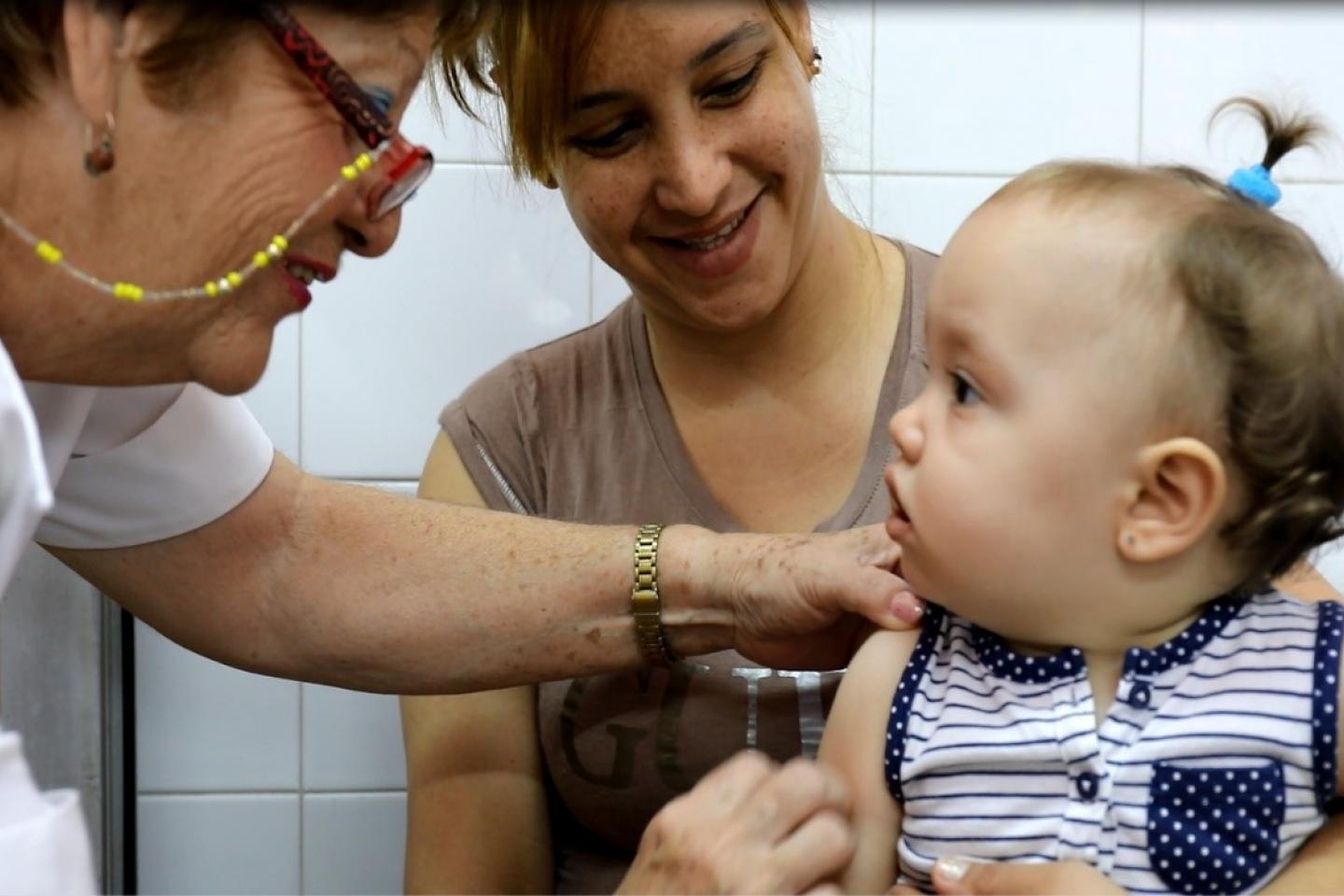Evaluará Cuba inmunización antiCovid-19 en menores de dos años Evaluará Cuba inmunización antiCovid-19 en menores de dos años