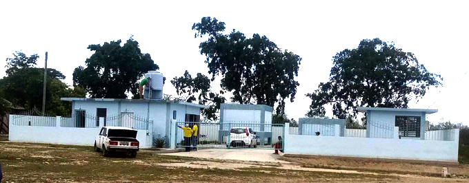 Alistan planta desaladora de agua en barrio rural de Cauto Cristo Alistan planta desaladora de agua en barrio rural de Cauto Cristo