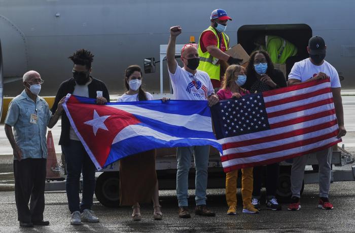 Agradece presidente de Cuba envío solidario desde EEUU