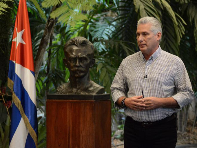 Díaz-Canel: En paz, en el presente y el futuro, Cuba vive y vivirá Díaz-Canel: En paz, en el presente y el futuro, Cuba vive y vivirá