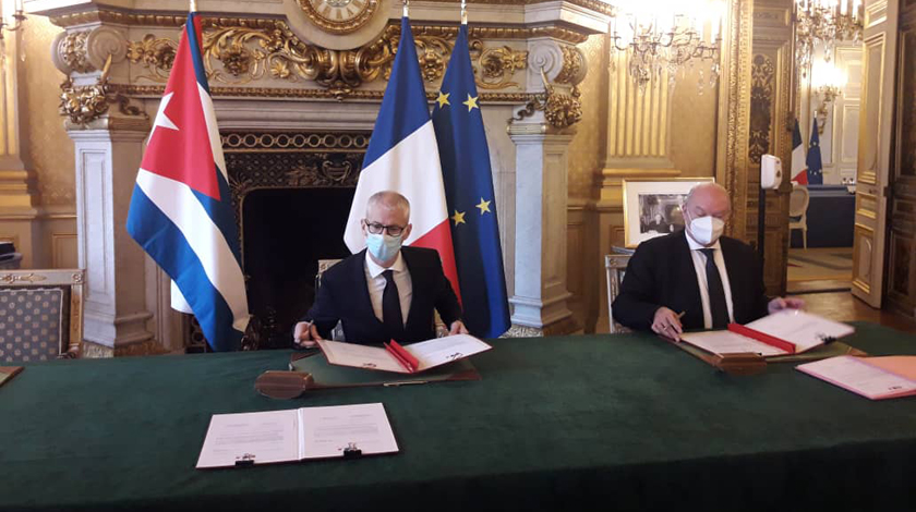 Firman Cuba y Francia acuerdos de cooperación por 31,2 millones de euros Firman Cuba y Francia acuerdos de cooperación por 31,2 millones de euros