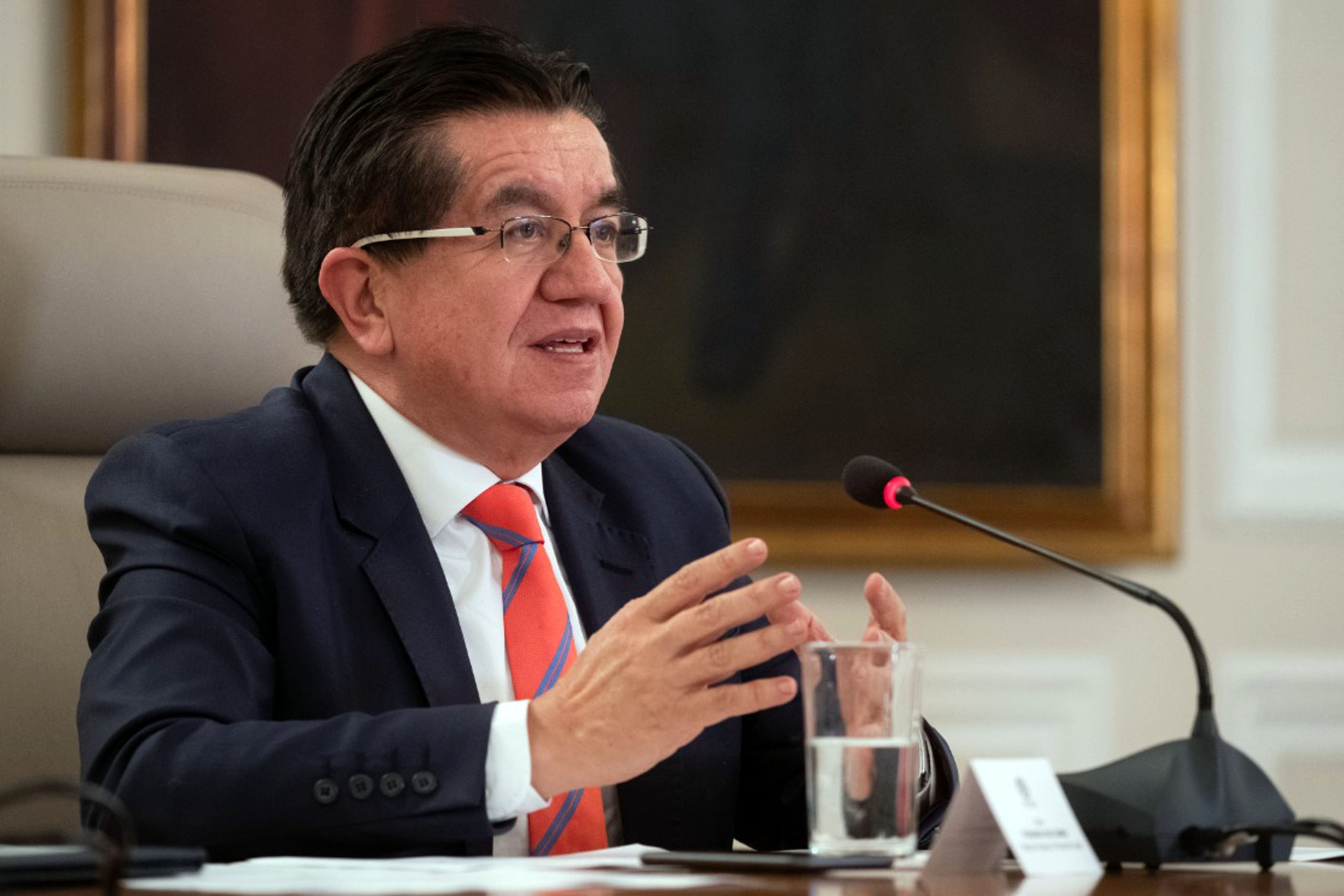 Anuncian fin de restricciones en el sector educativo en Colombia Anuncian fin de restricciones en el sector educativo en Colombia