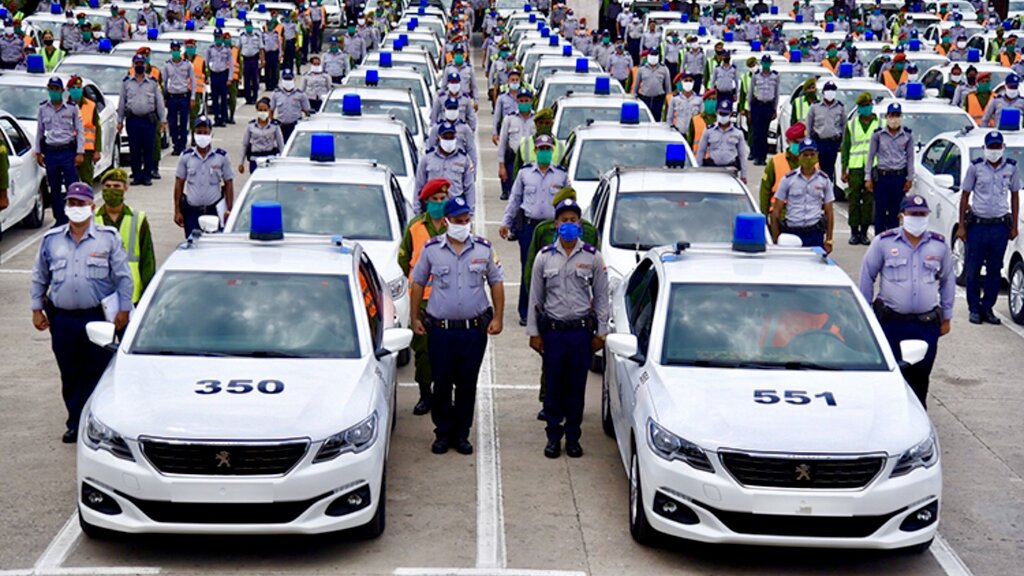 Autoridades de Cuba saludan aniversario de la Policía Nacional Revolucionaria