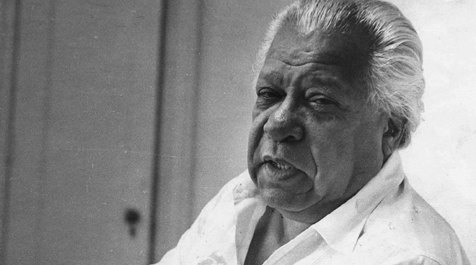 Fundación Nicolás Guillén de Camagüey celebrará los 120 años del poeta Fundación Nicolás Guillén de Camagüey celebrará los 120 años del poeta