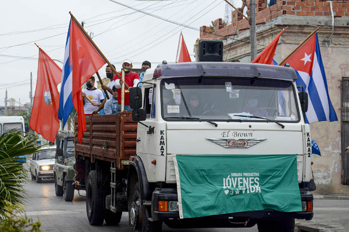 Bayamo y el mundo contra el bloqueo (+ fotos y video) Bayamo y el mundo contra el bloqueo (+ fotos y video)