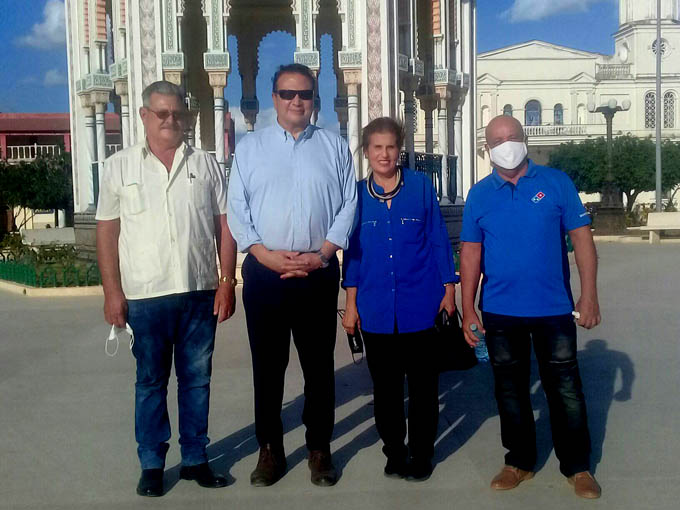 Reconoce diplomático egipcio potencialidades de cooperación con Granma (+fotos) Reconoce diplomático egipcio potencialidades de cooperación con Granma (+fotos)