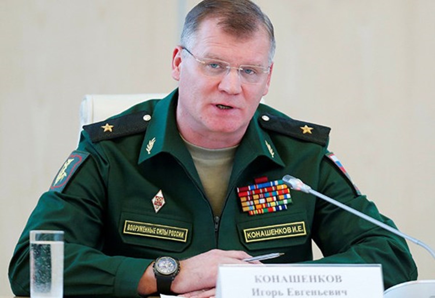 Rusia pide retirar armas pesadas de las ciudades de Ucrania Rusia pide retirar armas pesadas de las ciudades de Ucrania