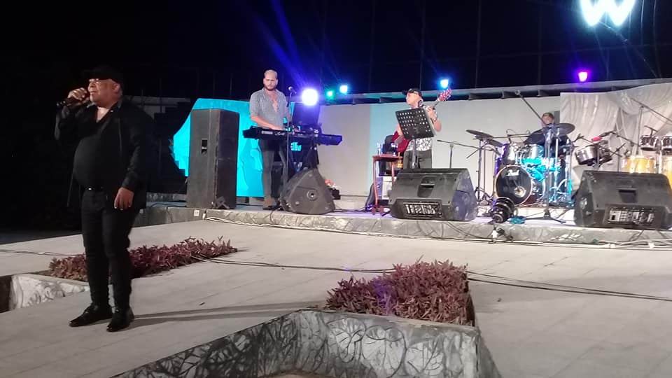 Waldo Mendoza compartió su amor en Granma (+ fotos)