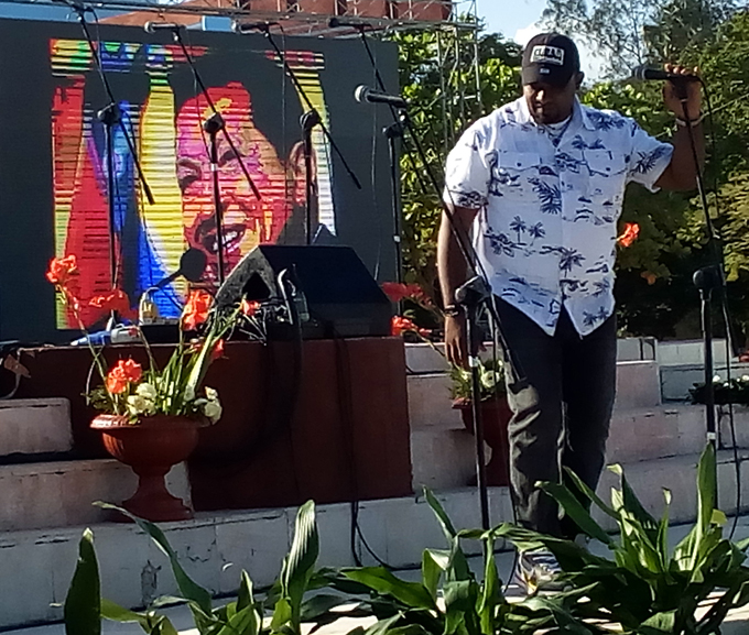 Dedican a Hugo Chávez acto patriótico en Río Cauto (+fotos y audio) Dedican a Hugo Chávez acto patriótico en Río Cauto (+fotos y audio)