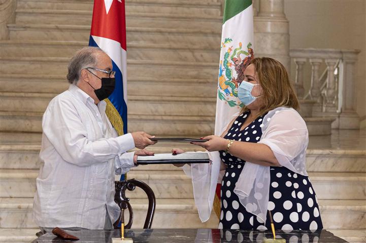 México resalta colaboración con Cuba para preservar memoria histórica