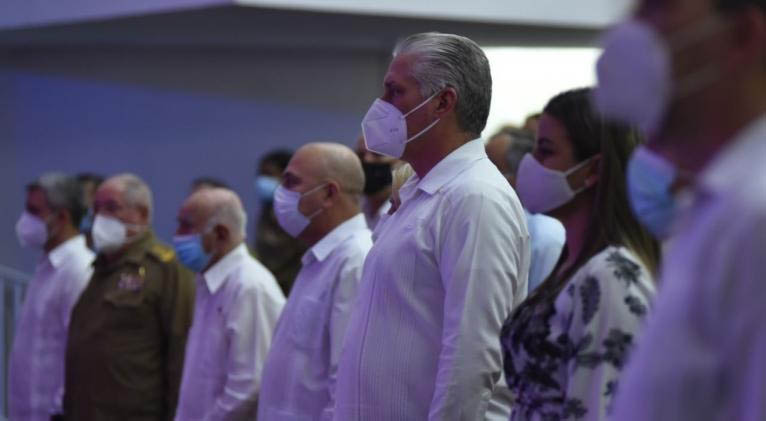 Preside Díaz-Canel gala por aniversarios de organizaciones de Cuba Preside Díaz-Canel gala por aniversarios de organizaciones de Cuba