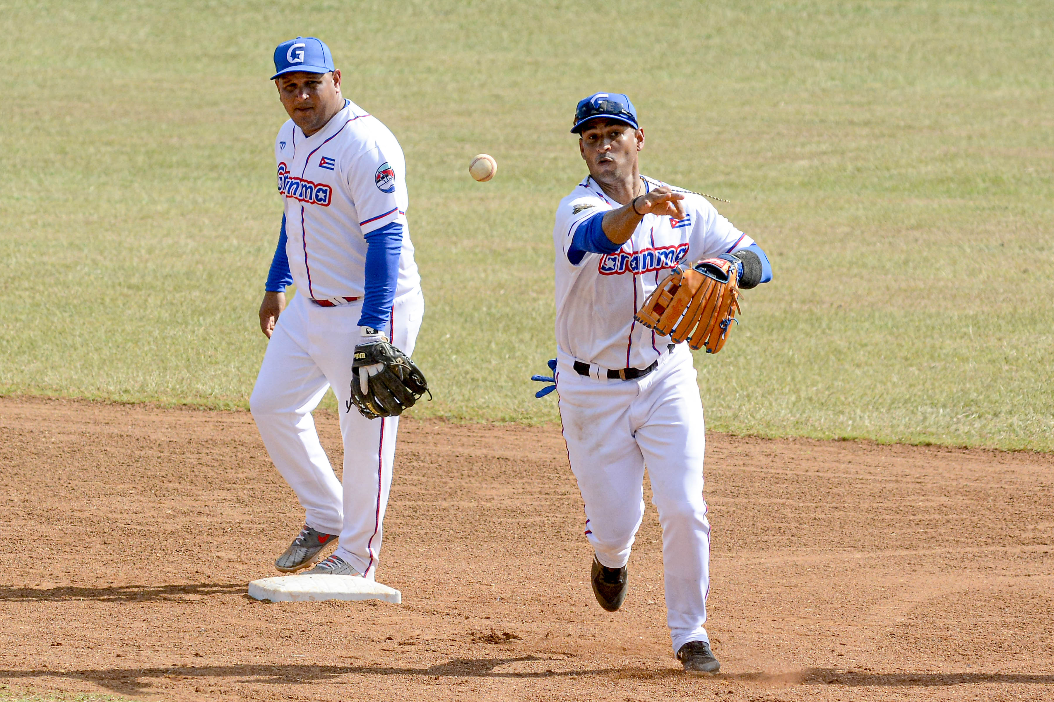 61 SNB: Campeones esperan por su rival 61 SNB: Campeones esperan por su rival