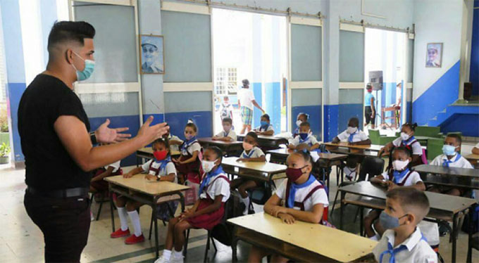 El reto de la educación cubana está en seguir perfeccionando maestros