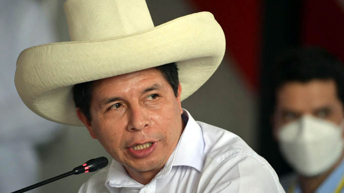 Derecha insiste en vacancia y descarta otras opciones en Perú Derecha insiste en vacancia y descarta otras opciones en Perú