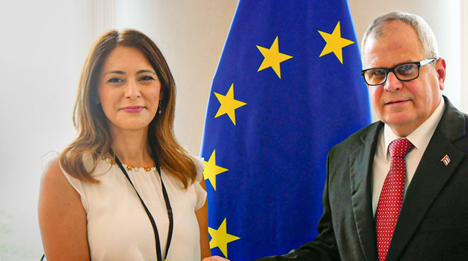 Delegación cubana intercambia en Parlamento Europeo Delegación cubana intercambia en Parlamento Europeo