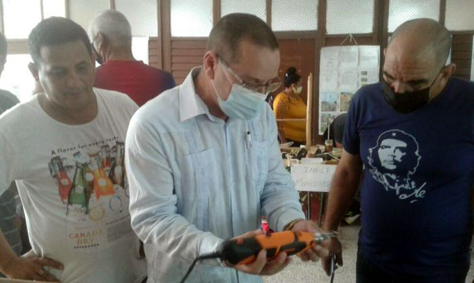 Innovación de neurocirujanos cubanos beneficia a más de 400 niños de la región central Innovación de neurocirujanos cubanos beneficia a más de 400 niños de la región central