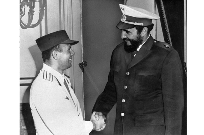 Yuri Gagarin, la cosmonáutica y Cuba Yuri Gagarin, la cosmonáutica y Cuba