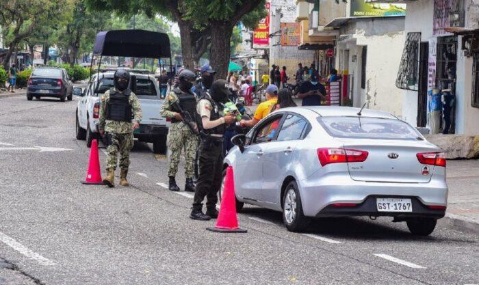 Continúa violencia en ciudad de Ecuador en estado de excepción