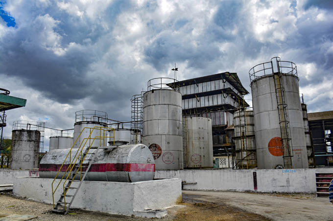 Potencian producción de derivados de la caña de azúcar Potencian producción de derivados de la caña de azúcar