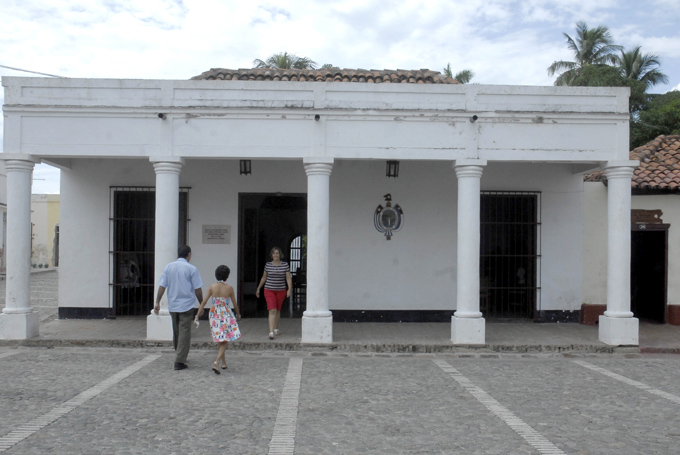Casa de la Nacionalidad Cubana reverencia la Historia Casa de la Nacionalidad Cubana reverencia la Historia