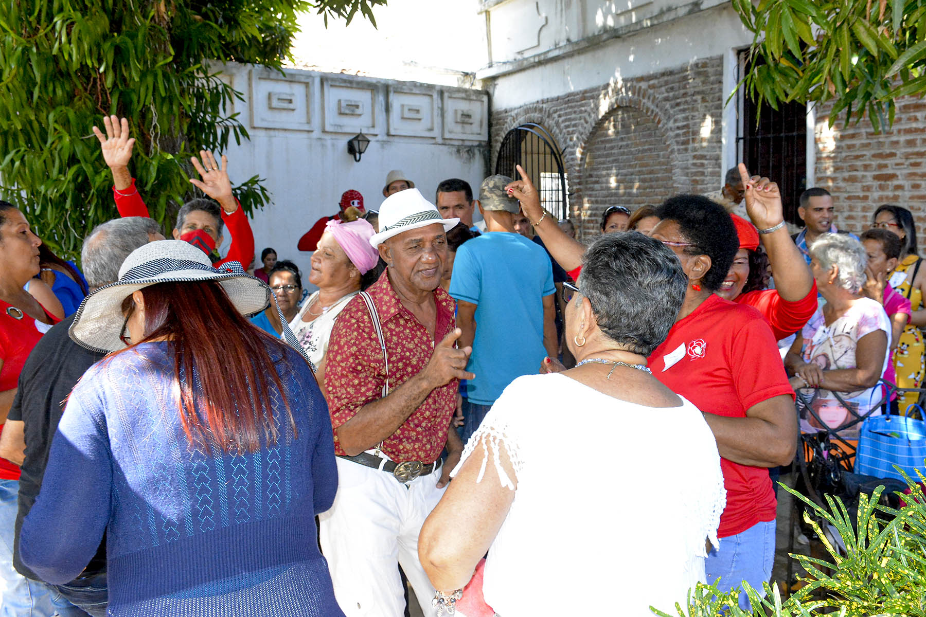 De fiesta la música del recuerdo en Granma