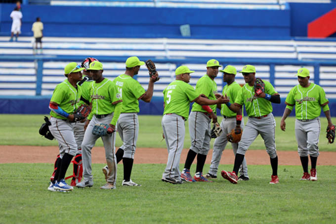 Agricultores: primer equipo con 20 triunfos en Liga Élite