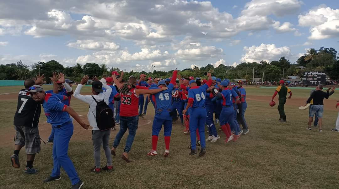 Campechuela “muele” su décimo título en el béisbol granmense Campechuela “muele” su décimo título en el béisbol granmense