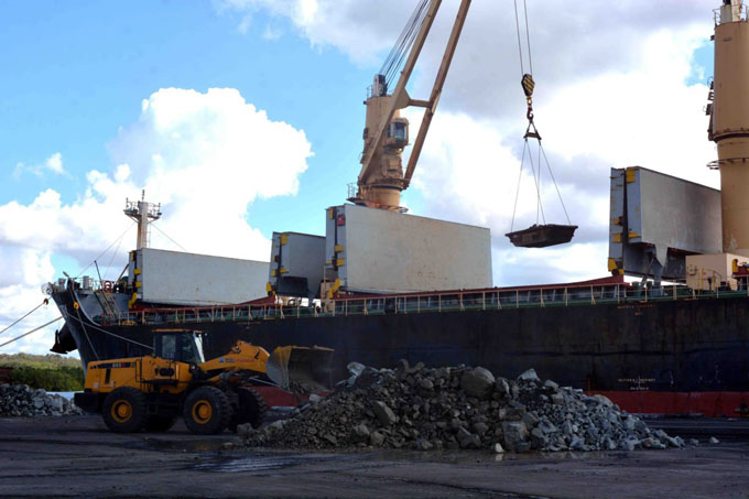 Comenzó Cienfuegos exportación de piedra rajón para el Tren Maya Comenzó Cienfuegos exportación de piedra rajón para el Tren Maya