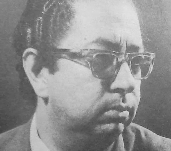 Arpegios musicales para el cubano Somavilla Arpegios musicales para el cubano Somavilla