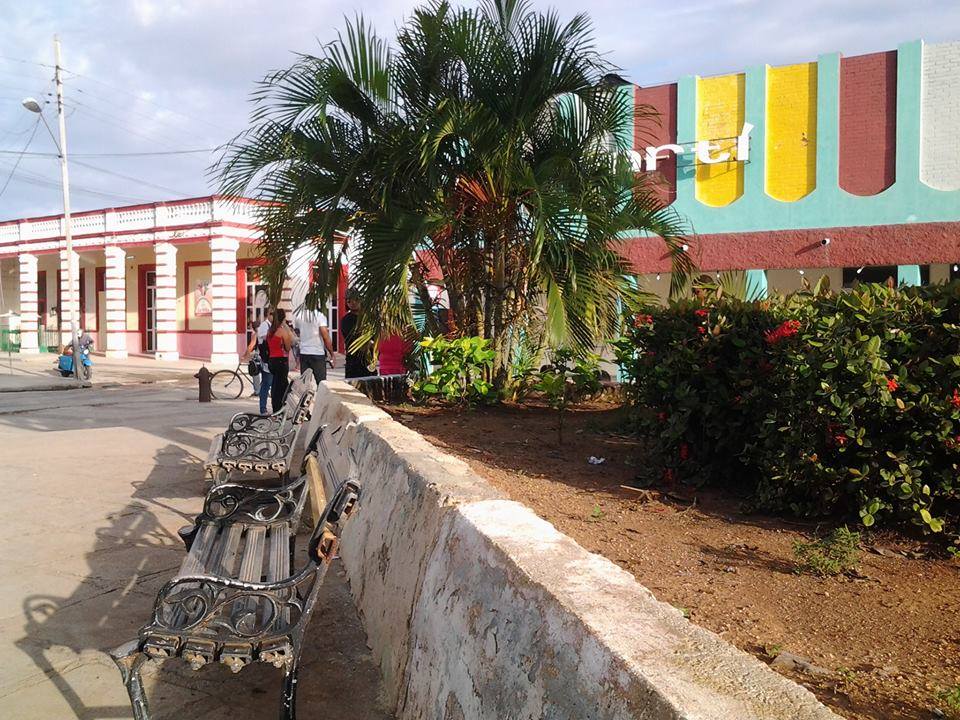 En el banco de un parque