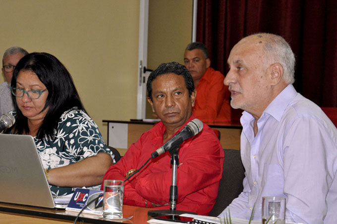 Celebraron en Granma Asamblea provincial XI Congreso de la Upec Celebraron en Granma Asamblea provincial XI Congreso de la Upec
