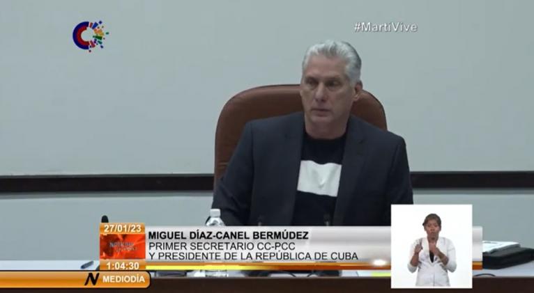 Falta conexión entre ciencia y producción, dice Presidente de Cuba Falta conexión entre ciencia y producción, dice Presidente de Cuba
