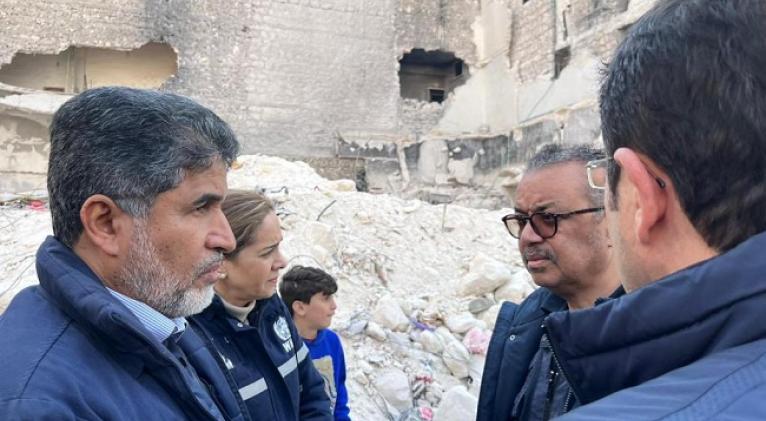 Titular de la OMS llega a zona afectada por terremoto en Siria