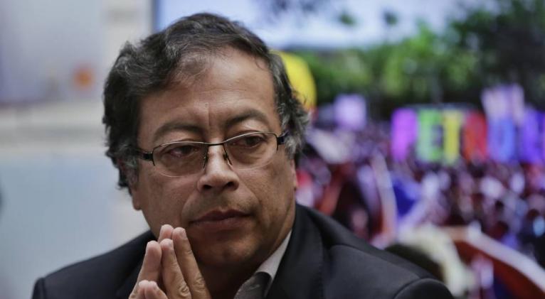 El Congreso de Perú declara persona no grata al presidente colombiano Gustavo Petro El Congreso de Perú declara persona no grata al presidente colombiano Gustavo Petro