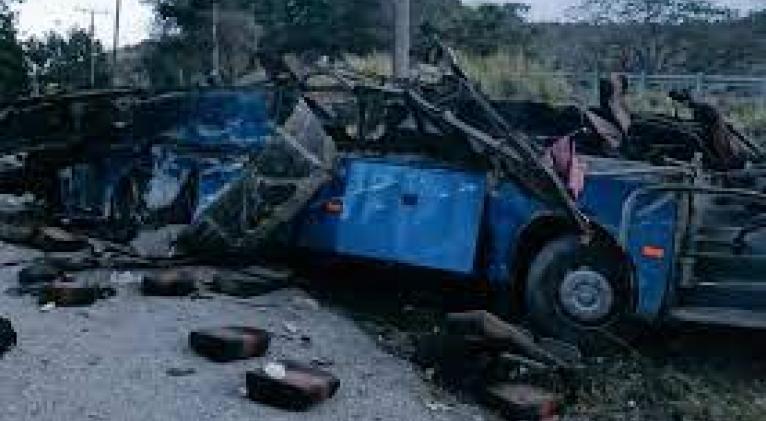 Identifican primeras víctimas de accidente de migrantes en Panamá Identifican primeras víctimas de accidente de migrantes en Panamá