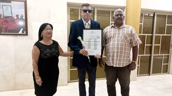 Agasajan a ganador de Premio Vida y Obra de Arquitectura